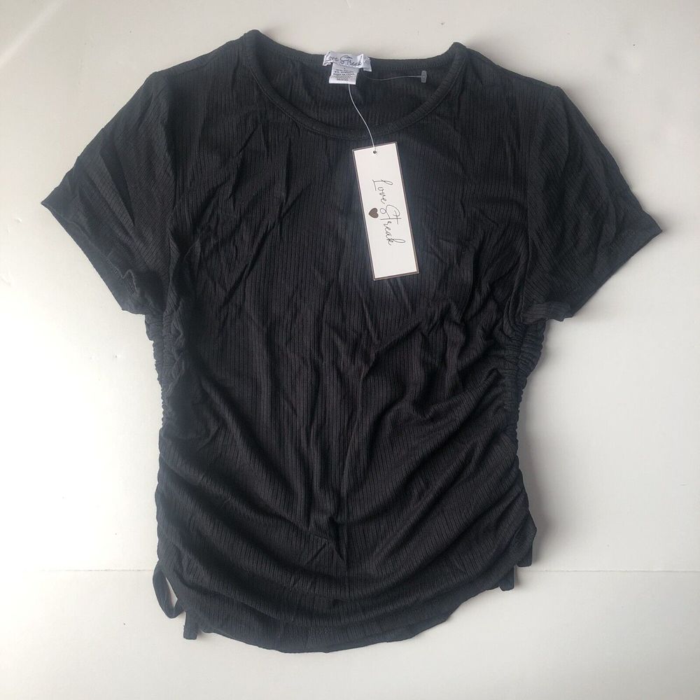 Love Streak Ruched Sides Ribbed Top Juniors Large